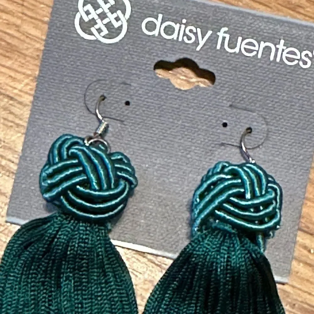 Daisy Fuentes Tassel Boho Emeralds Green Earrings dangle